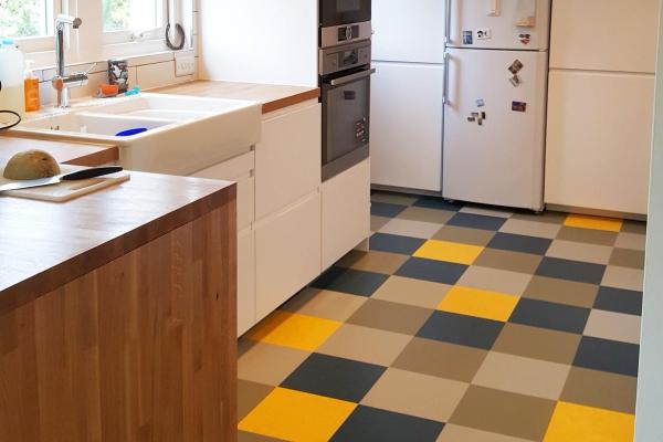 Purchase and today price of floor tiles yellow