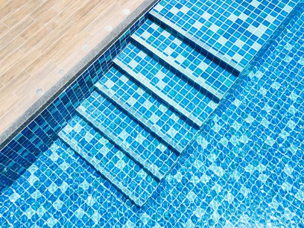 The purchase price of swimming pool tiles in Malaysia